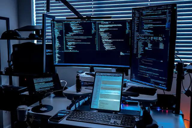 data center NOC - experienced hosting service