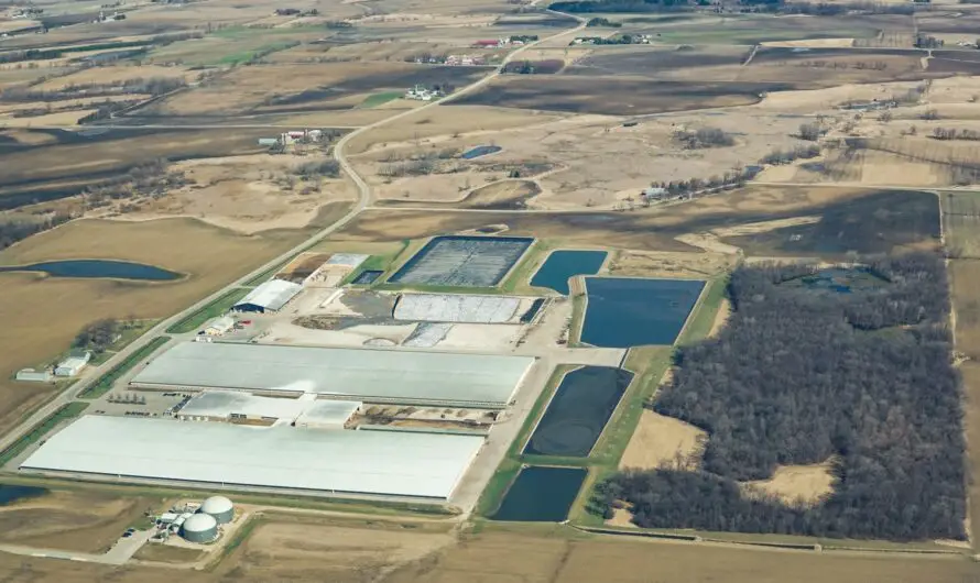 Michigan Supreme Court Upholds Tougher CAFO Permits, Boosting Michigan Water Protection